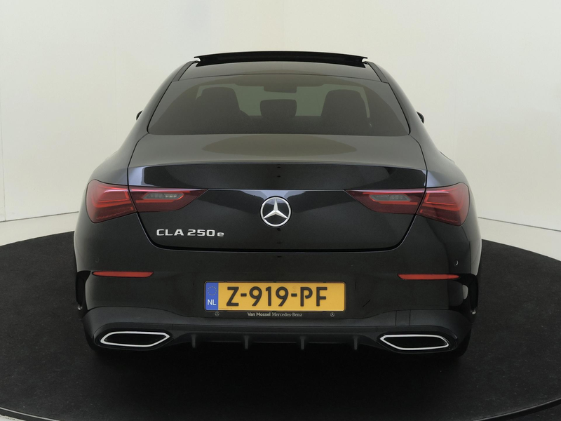 Mercedes-Benz CLA 250 e Star Edition AMG Line Plus Panoramadak / Head-up — photo 7