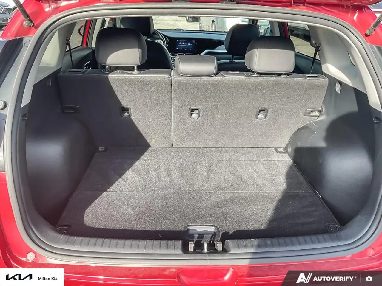 Kia Niro снимка Kia Niro