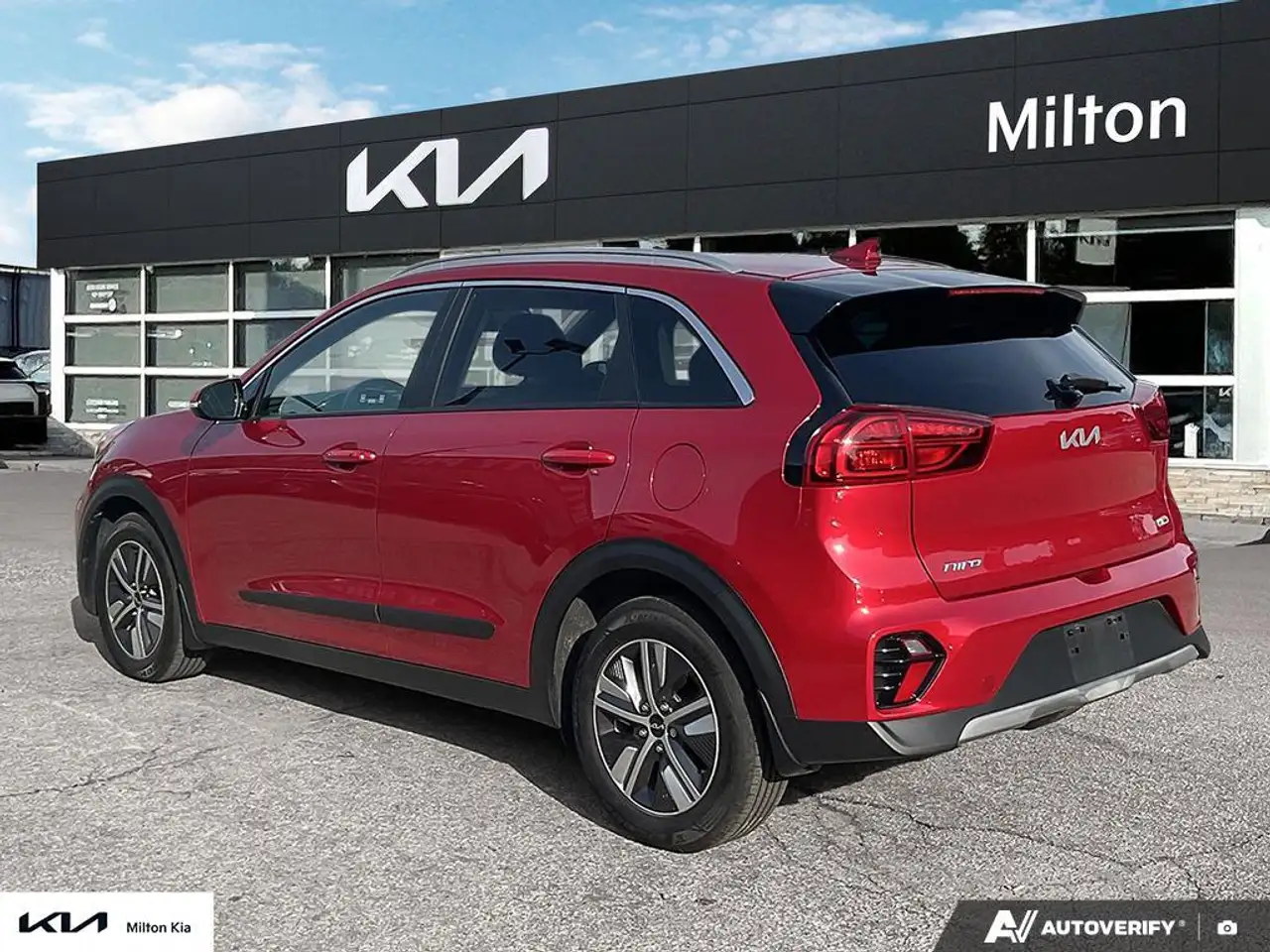 Kia Niro снимка Kia Niro