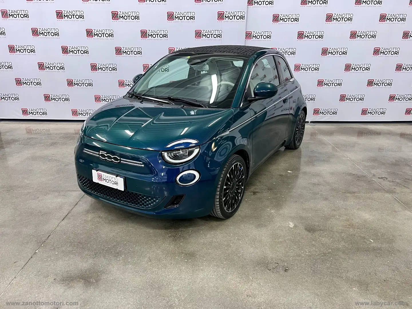 Fiat 500 La Prima Cabrio 42 kWh Verde - 1