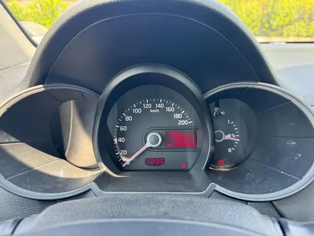 Kia Picanto view 8