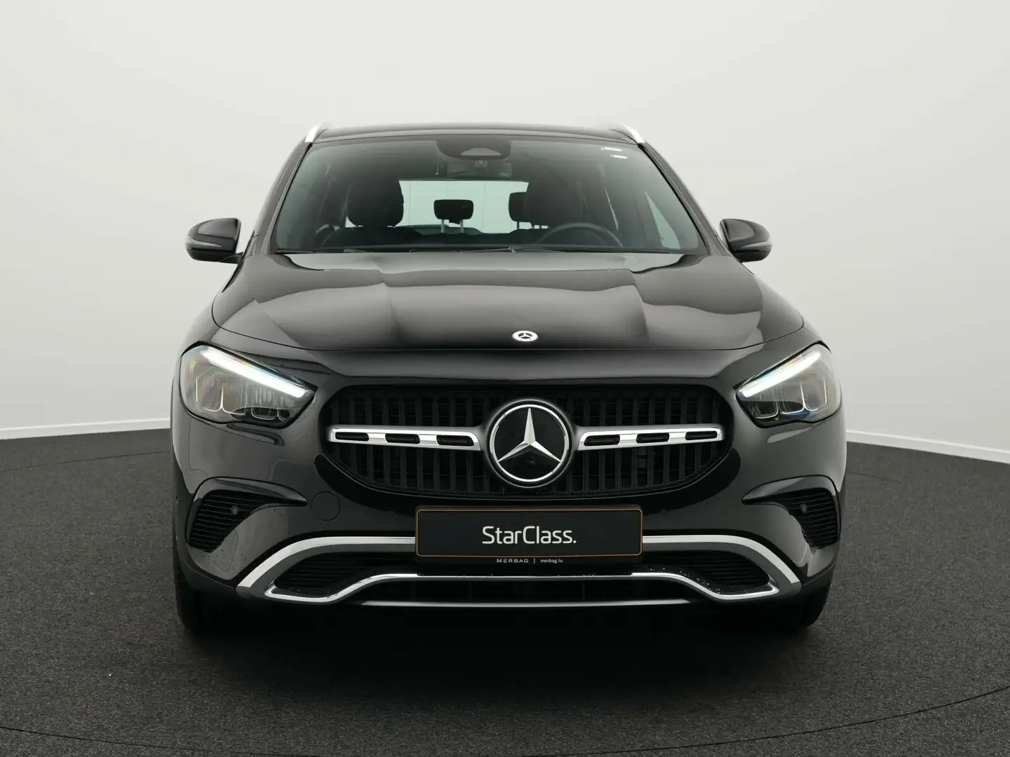 Mercedes-Benz GLA 200 GLA 200 d Progressive LED+AHK+Kamera+Distr+Ambi Zwart - 2