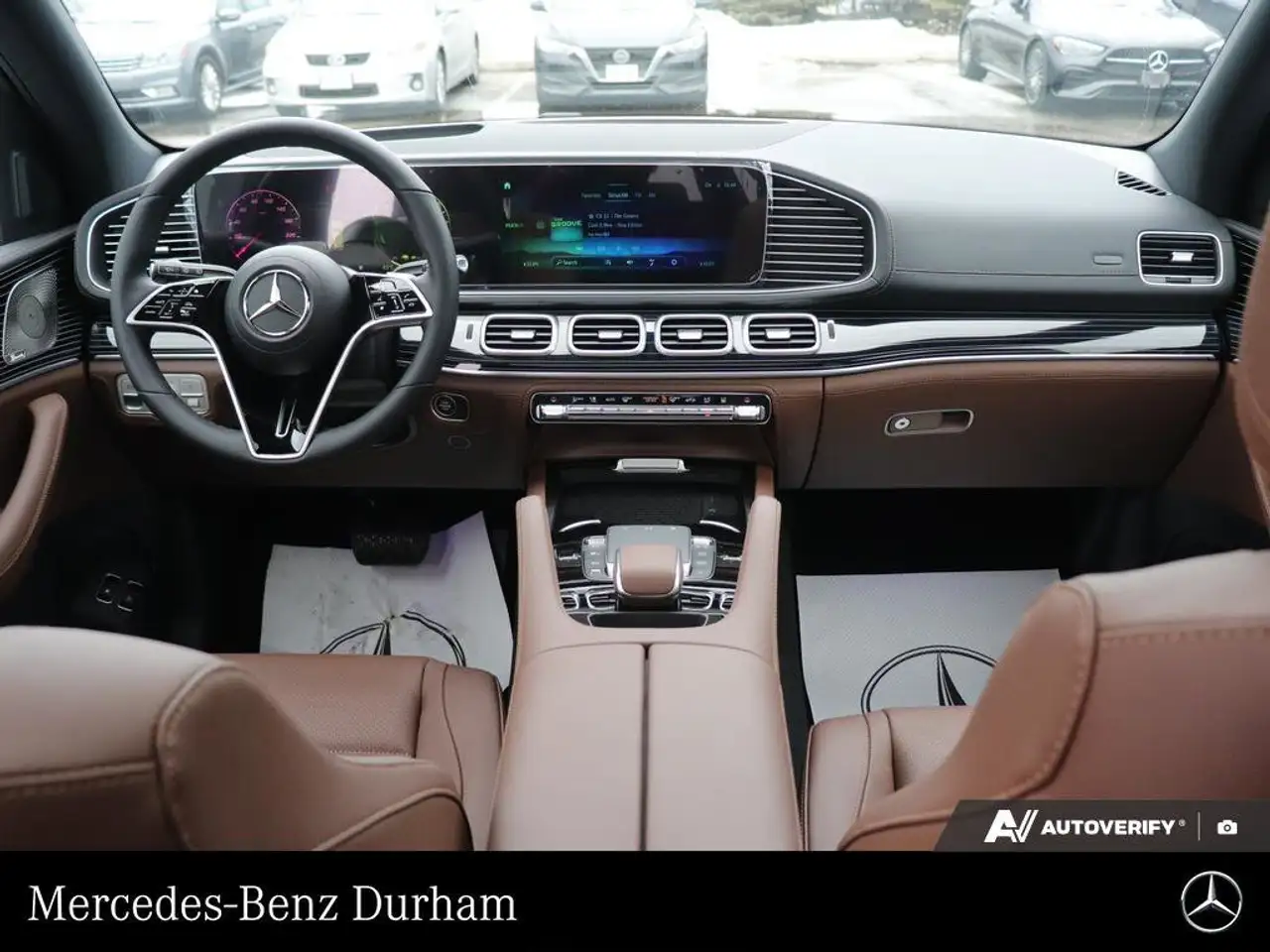 Mercedes-Benz GLE снимка Mercedes-Benz GLE