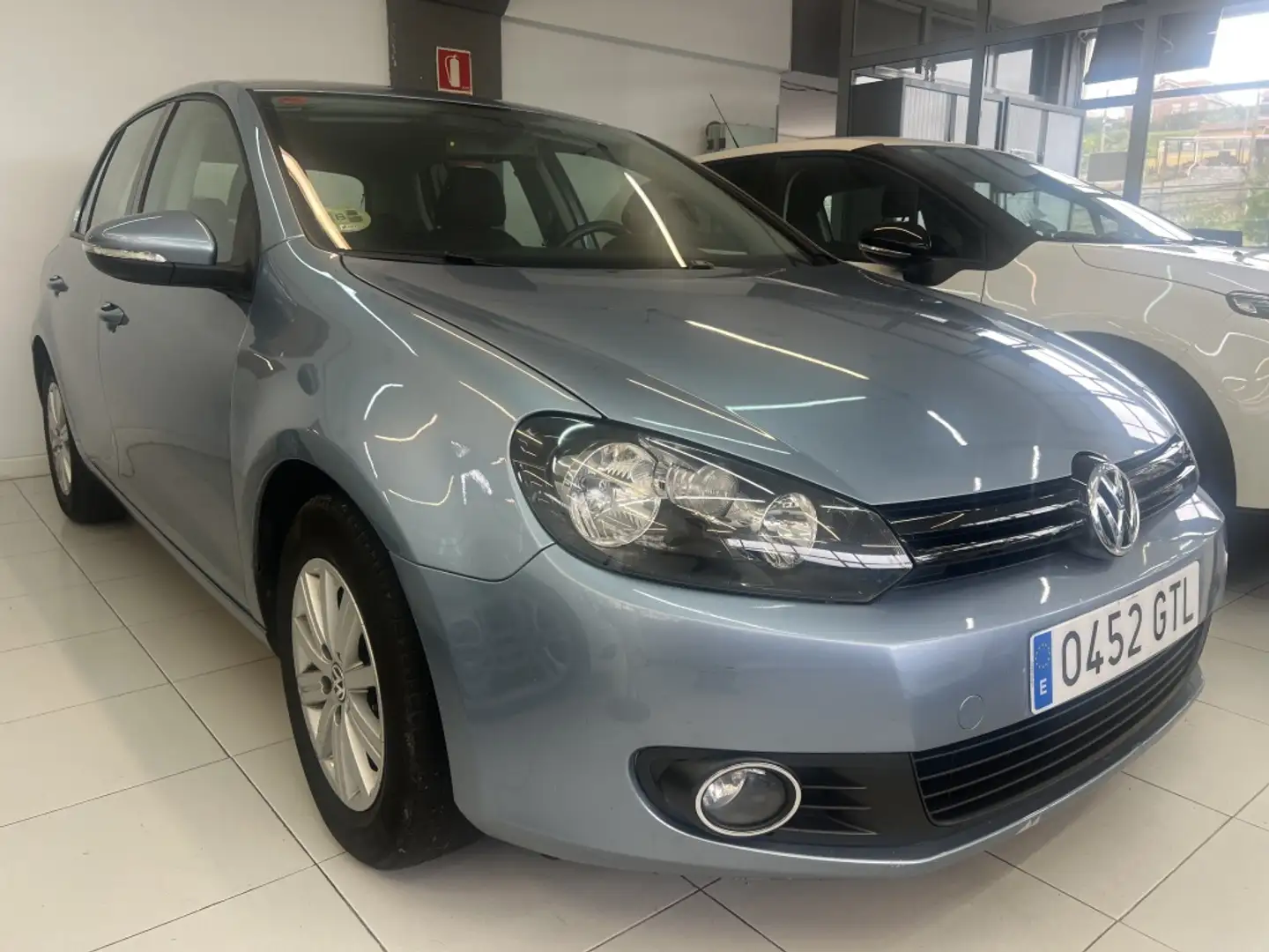 Volkswagen Golf 1.6TDI CR Advance BMT 105 Azul - 1