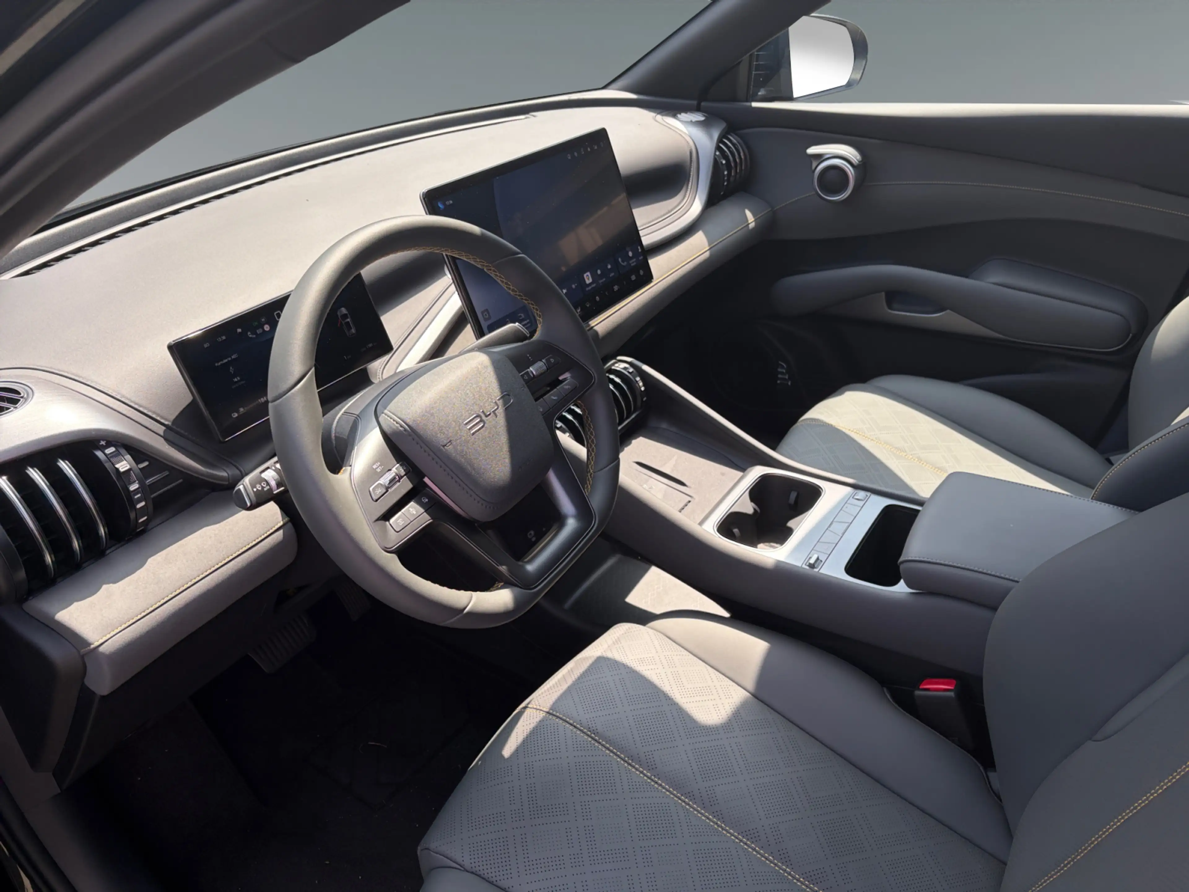BYD Atto 3 EVO Design — photo 9