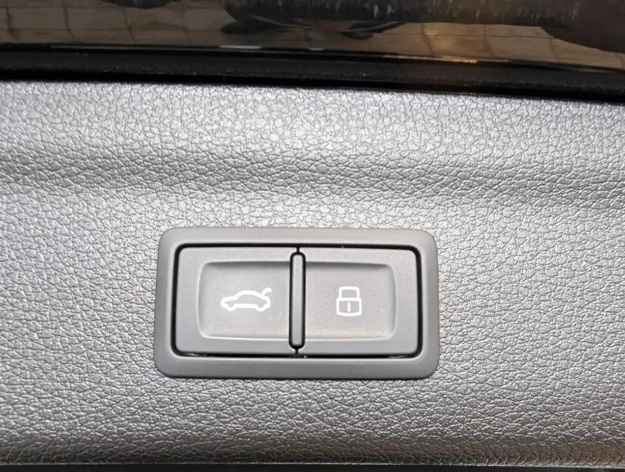 Audi Q3 снимка Audi Q3