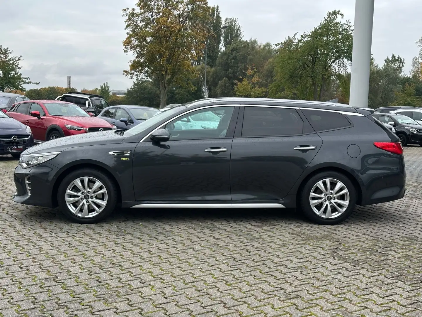 Kia Optima Sportswagon GT-Line/AUT/Bi-LED/PANO/360°K Grau - 2
