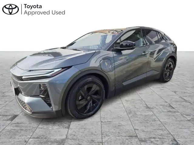 Toyota C-HR+ Business