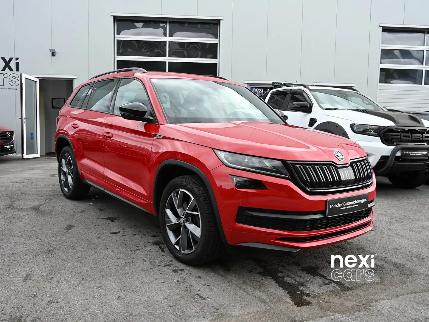 Skoda Kodiaq Sportline | 7 Sitzer | DSG | Alcantara | Bremsen Neu Rot - 2