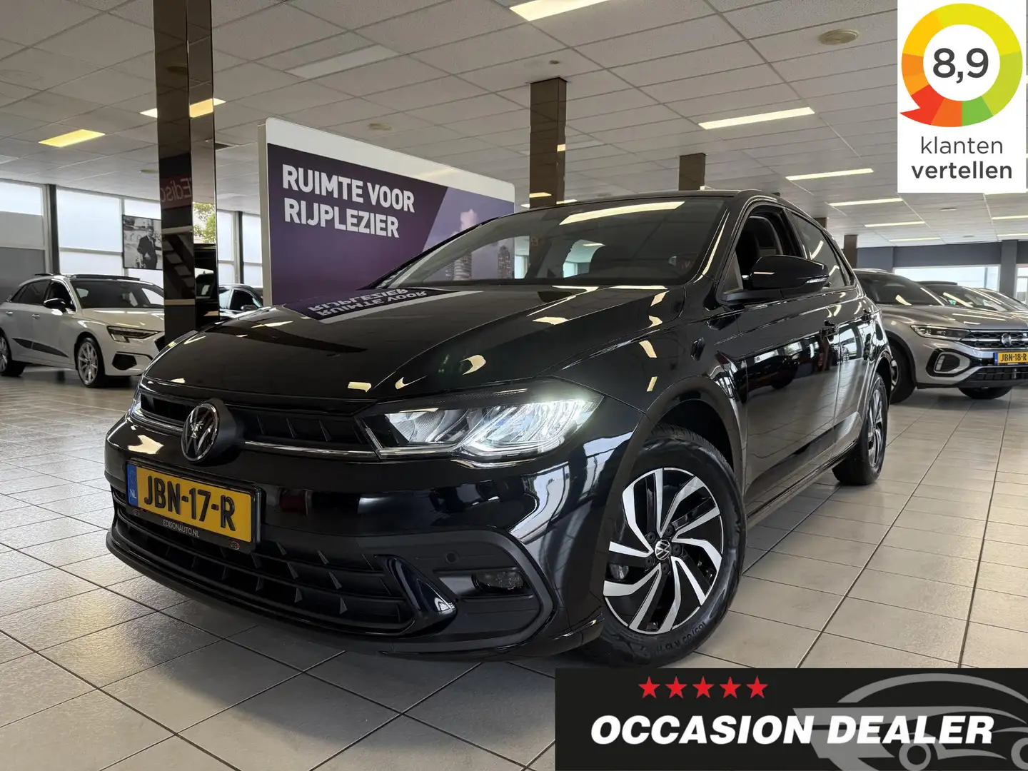 Volkswagen Polo 1.0 TSI Life Edition *CAM*LED*LM15*CLIMA*ST.VERW* Zwart - 1