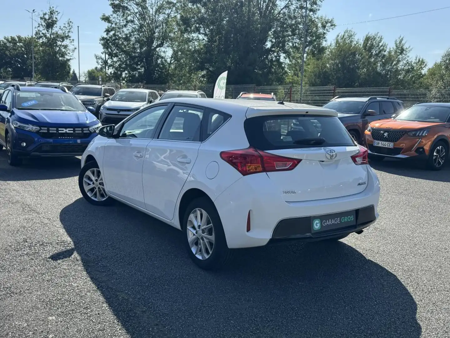 Toyota Auris 132 VVT-i Dynamic Blanc - 2