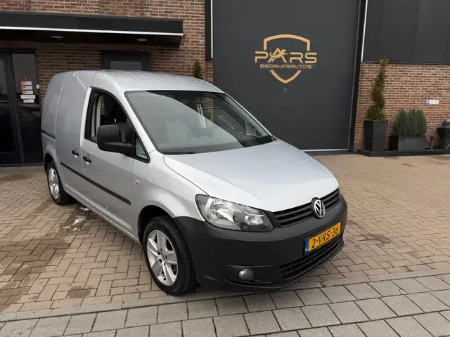 Volkswagen Caddy view 5