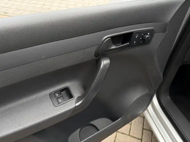 Volkswagen Caddy view 15