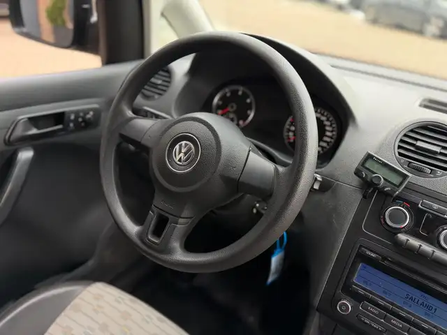 Volkswagen Caddy view 23