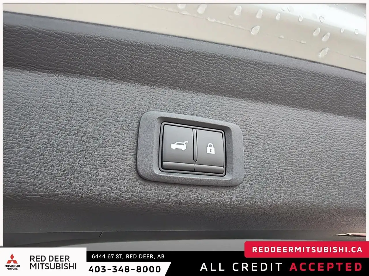 Mitsubishi Outlander снимка Mitsubishi Outlander