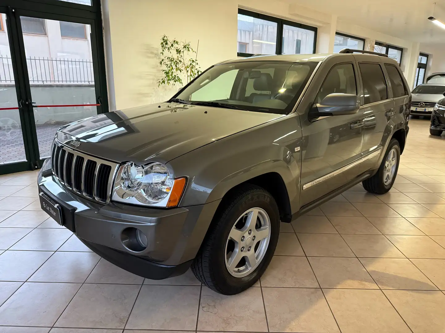 Jeep Grand Cherokee Grand Cherokee III 3.0 V6 crd Limited auto "Nuovo" Grigio - 1