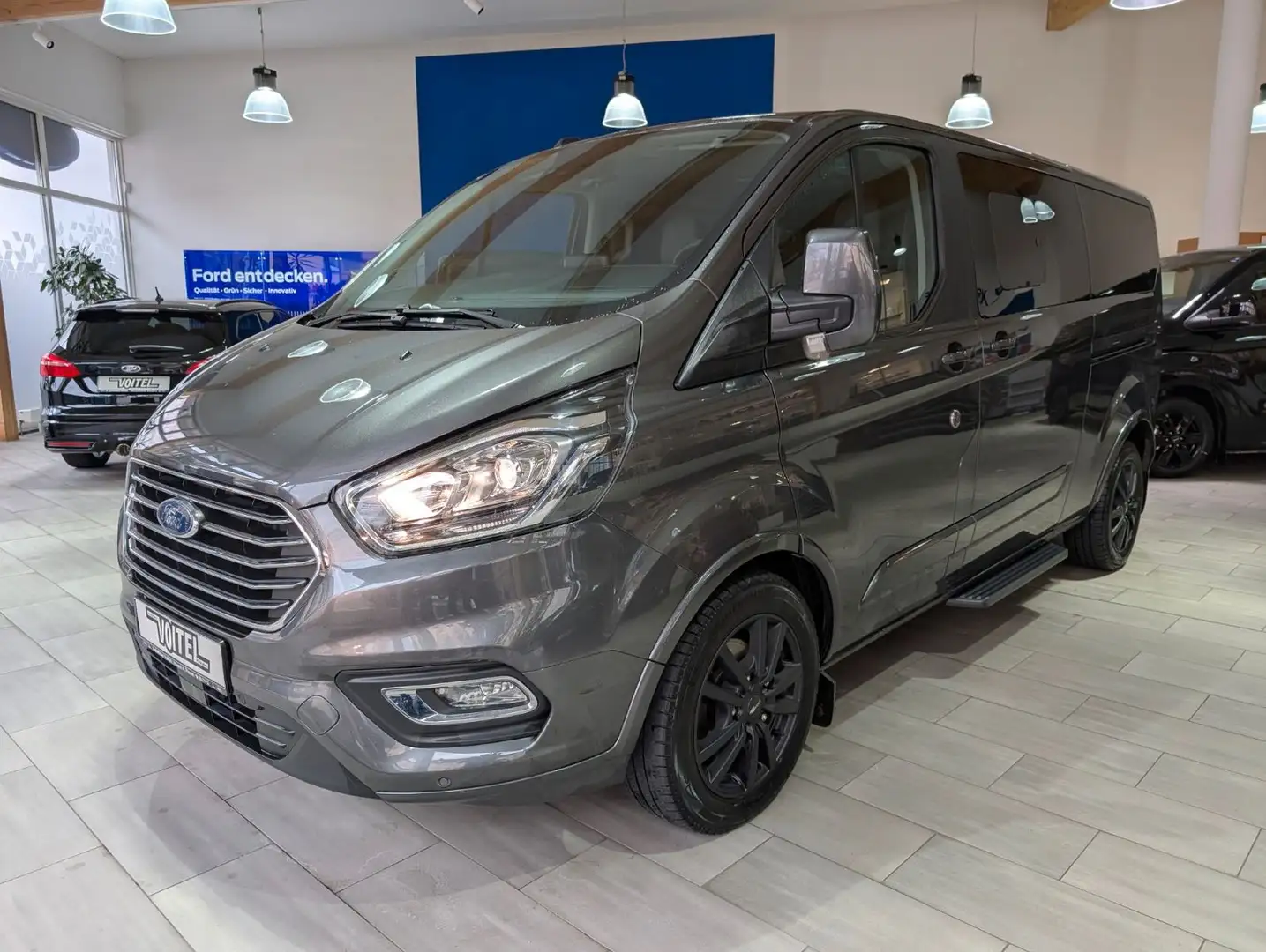 Ford Tourneo Custom Titanium L2 2,0l Ecoblue Navi/RFK Gris - 1