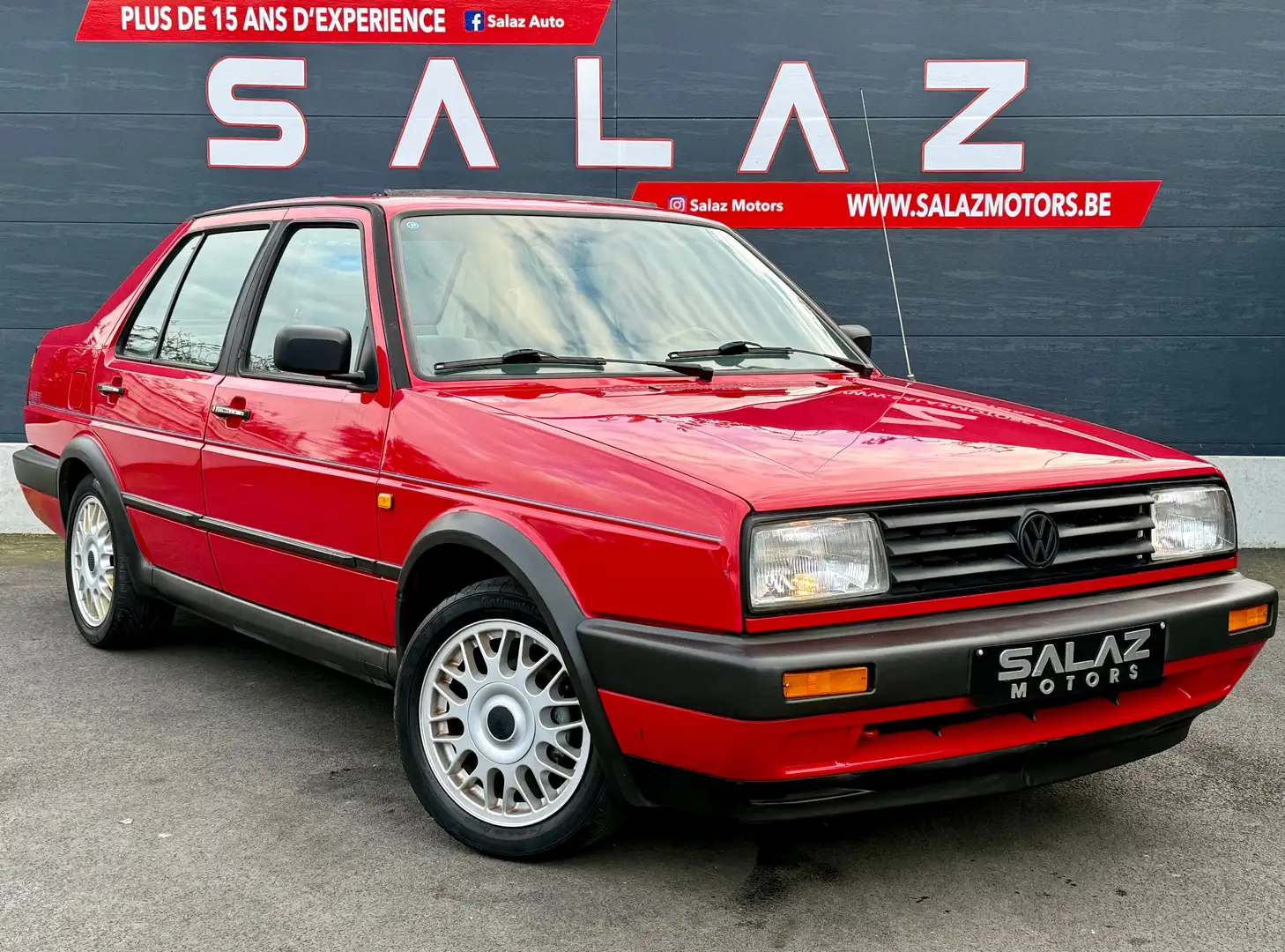 Volkswagen Jetta 1.6 ESS_JANTES EN ALU_62000KMS_TOIT OUVRANT_ Červená - 1