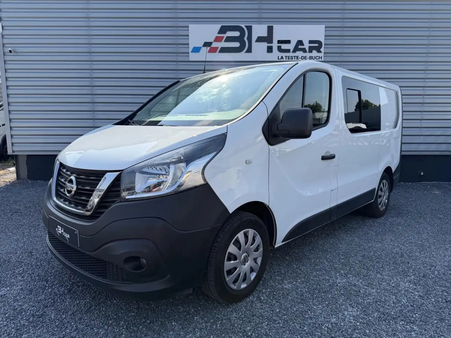 Nissan NV300 2.0 DCI 120 L2H1 N-CONNECTA AMÉNAGÉ / ISOLATION COMPLÈTE / WC CHIMIQUE / CARPLAY - 1