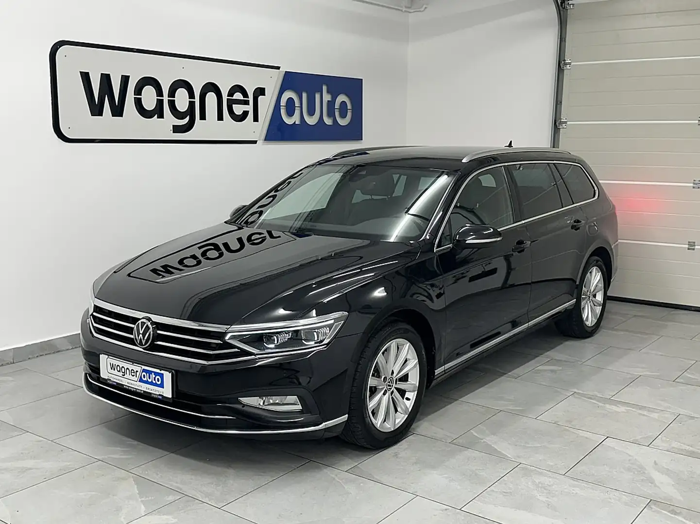Volkswagen Passat Variant Elegance 2,0 SCR TDI DSG.I.Q Matrix LED/ACC/Nav... Schwarz - 2