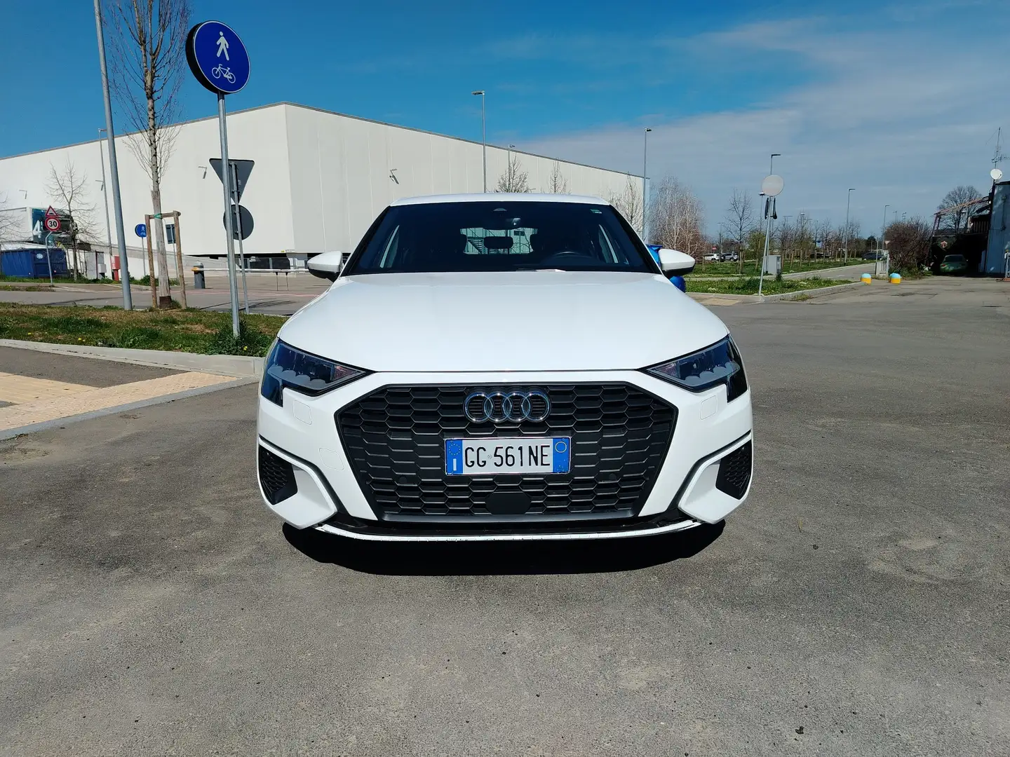 Audi A3 Sportback 30 1.5 g-tron S line edition s-tronic Wit - 2