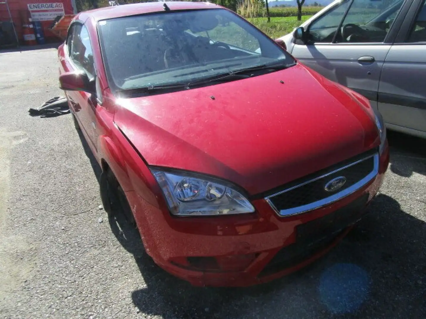 Ford Focus Trend CABRIO Rot - 2