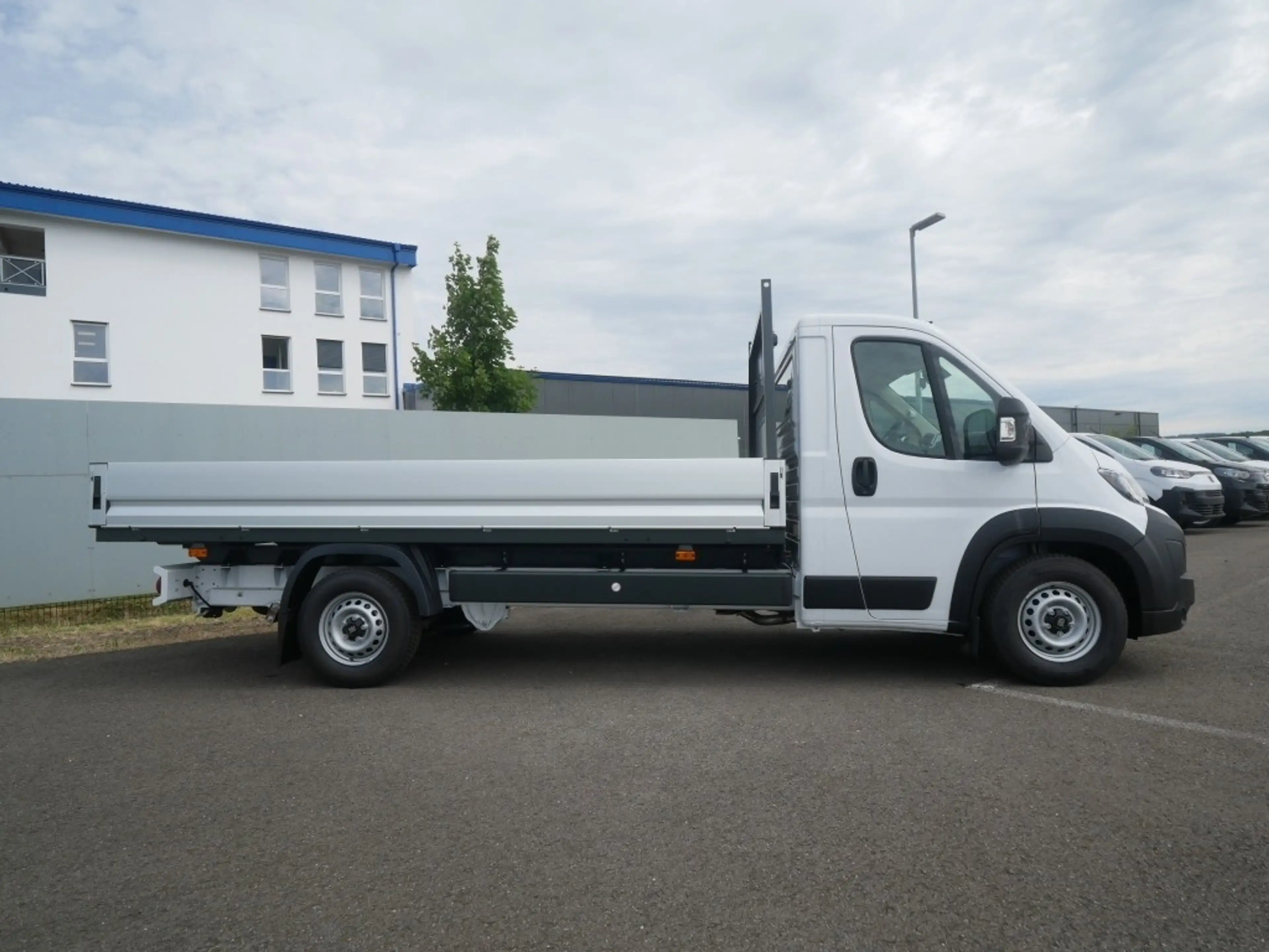 Fiat Ducato 35 MAXI L4H1 PRITSCHE 140PS MJET WORKSITE AHK — photo 2