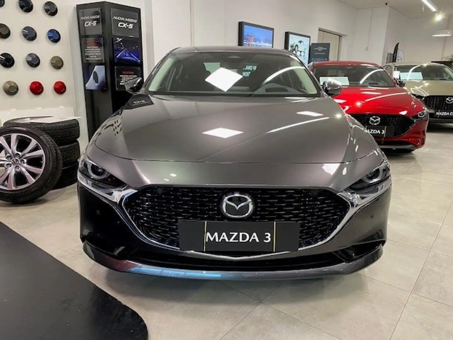 Mazda 3 150cv Skyactive 2024 Sedan Exclusive-line Grey - 2