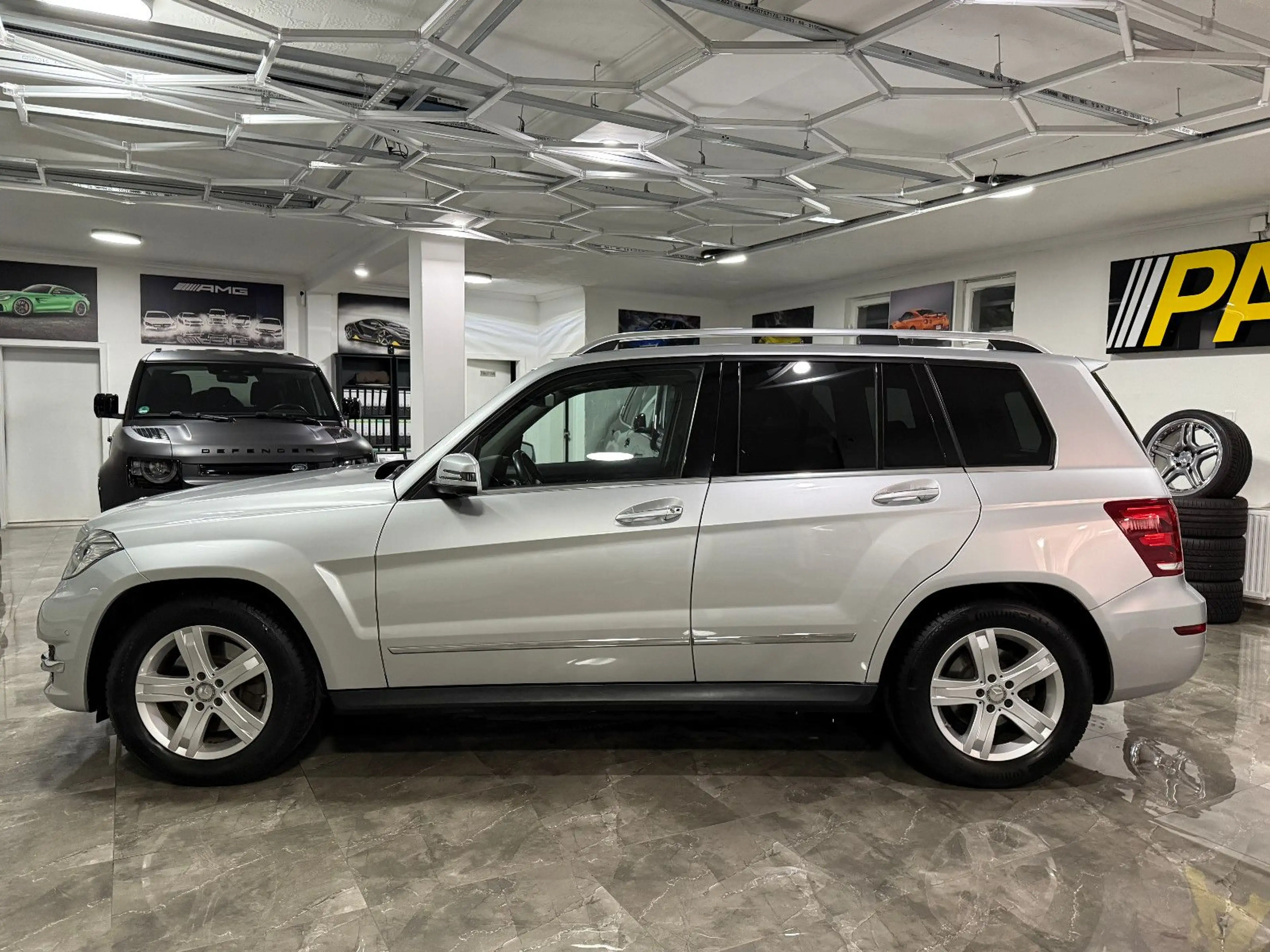 Mercedes-Benz GLK 220 CDI BlueEfficiency Keyl. Distr. 360° AHK — photo 2