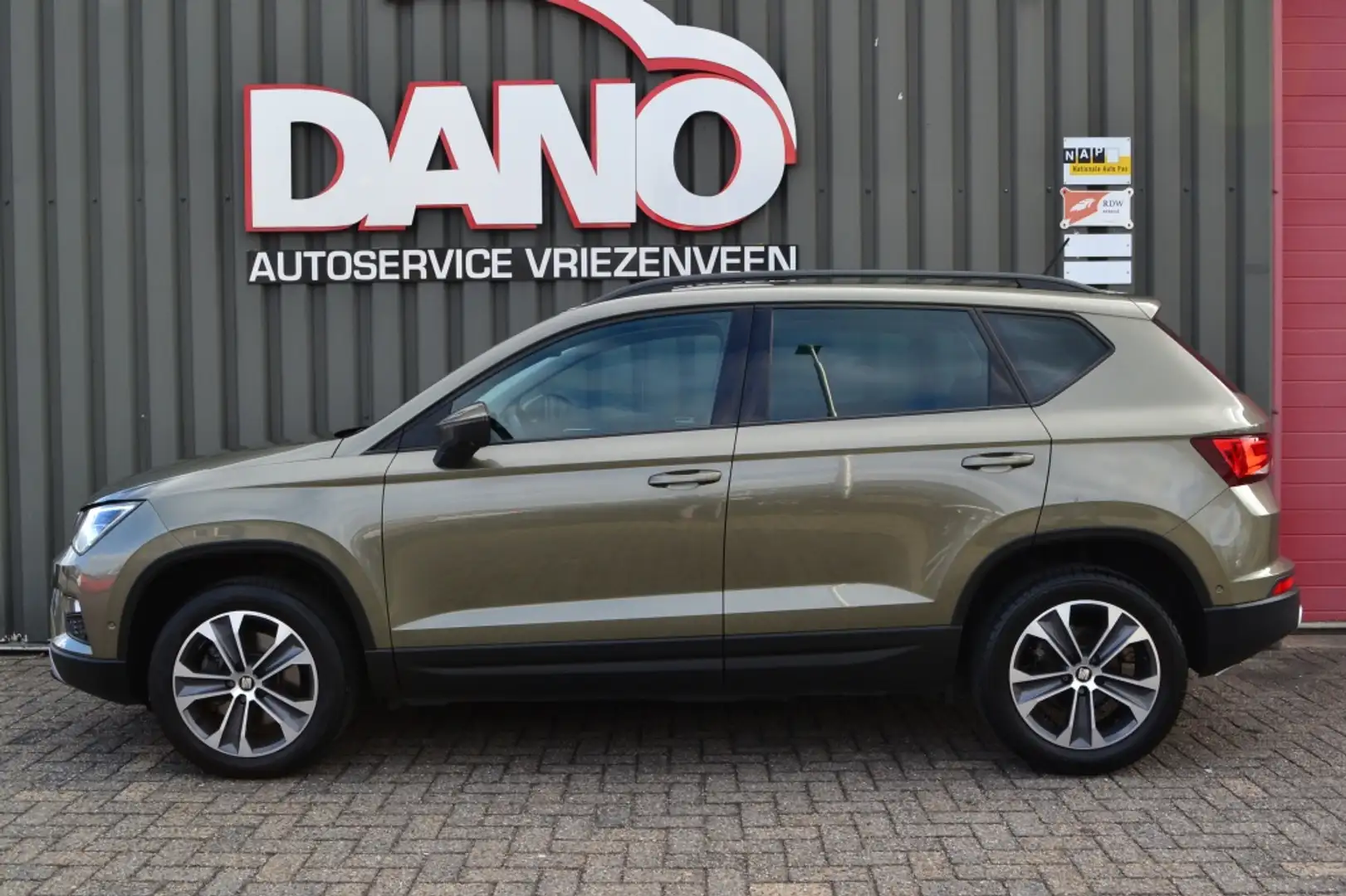 SEAT Ateca 1.0 EcoTSI Style Navi/Camera/LED/Cruise/NAP Verde - 2