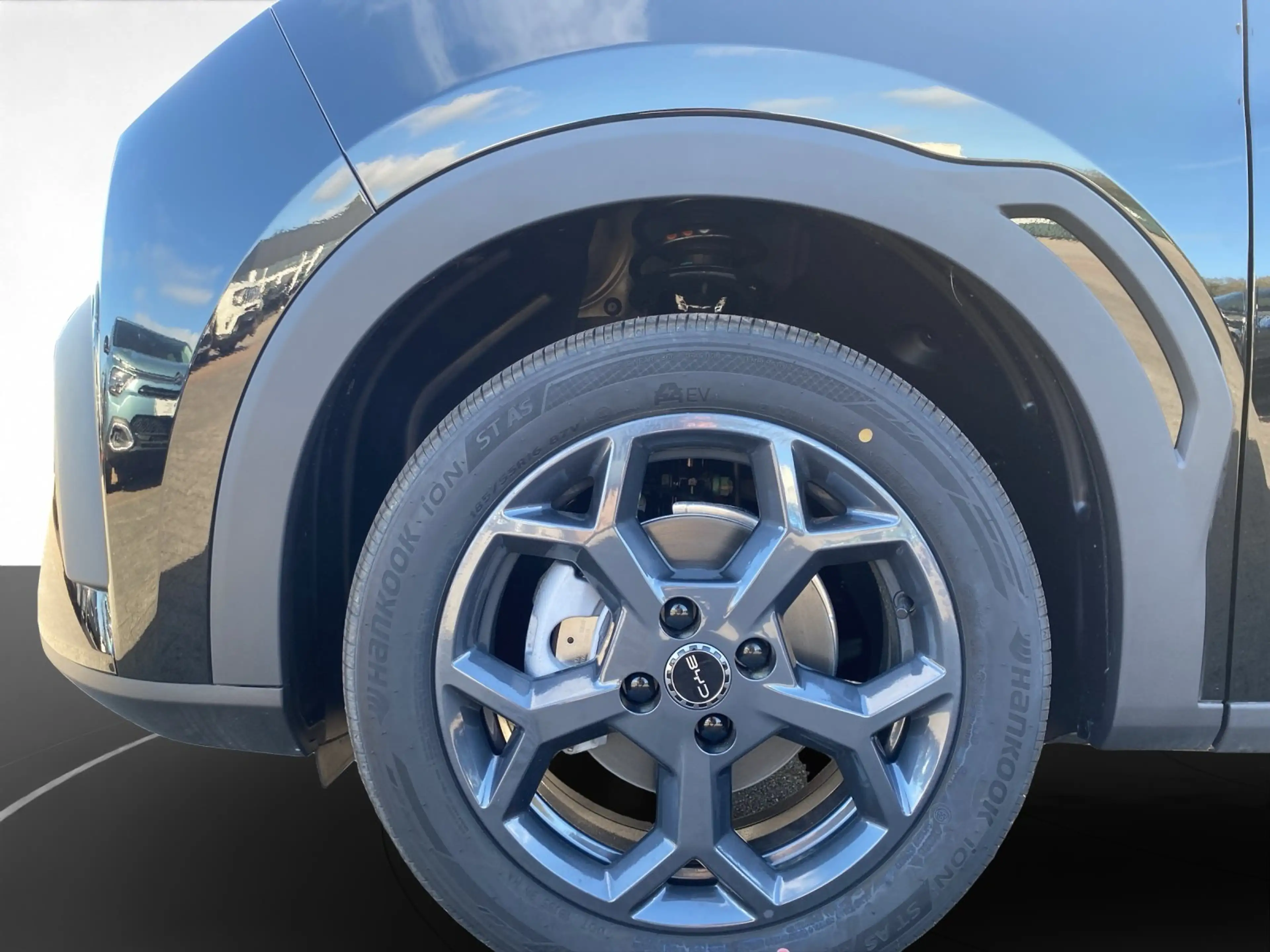 BYD Dolphin Surf 43kWh Boost Kamera+ACC+Navigation+ — photo 11
