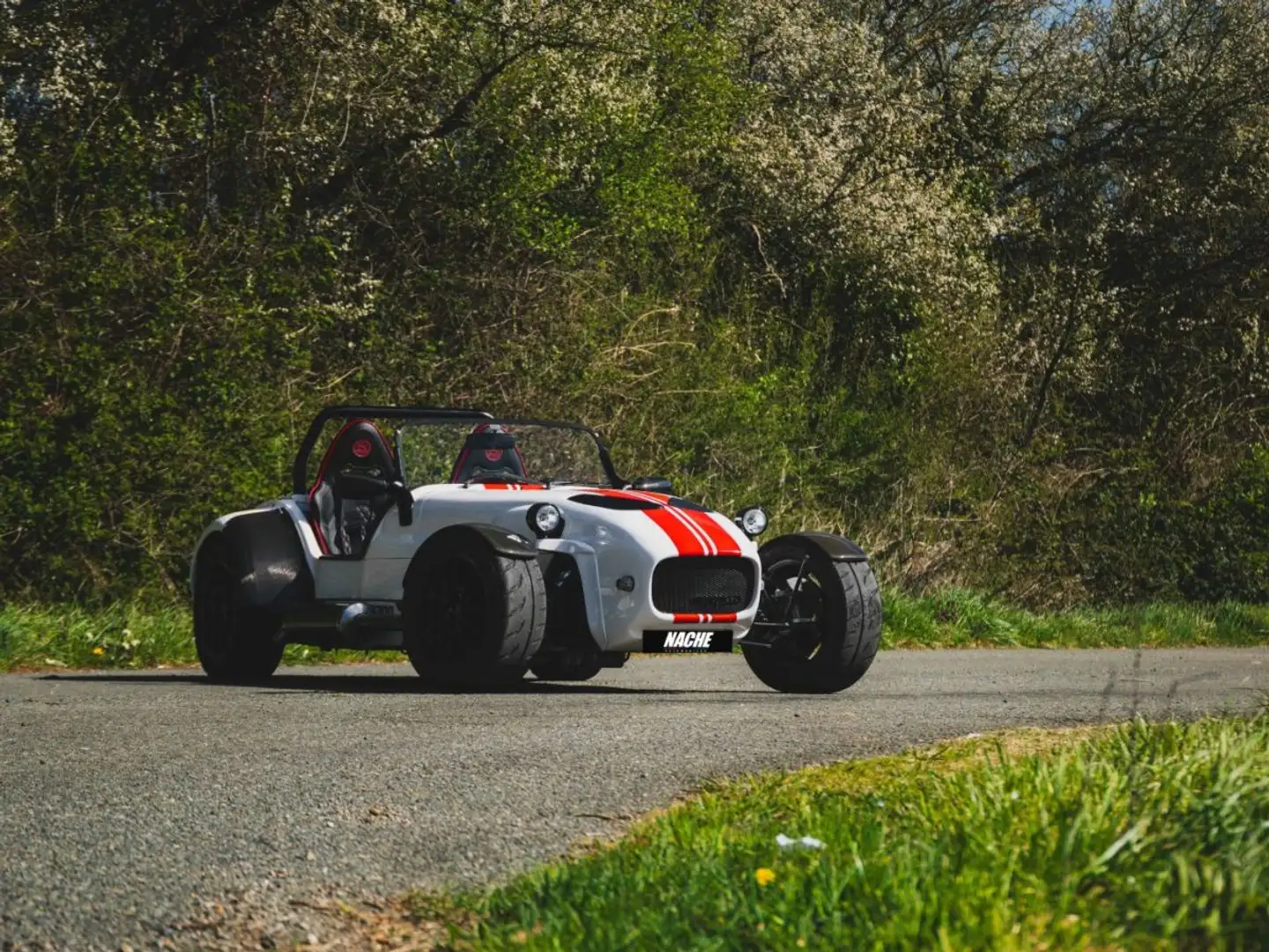 Westfield Sonstige ST1 - 1