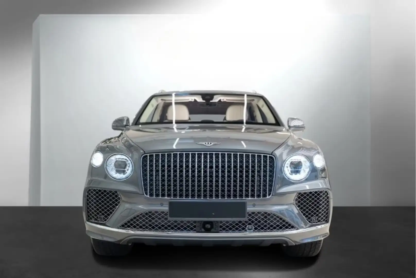 Bentley Bentayga V8 Gris - 2
