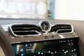 Bentley Bentayga V8 Gris - thumbnail 8