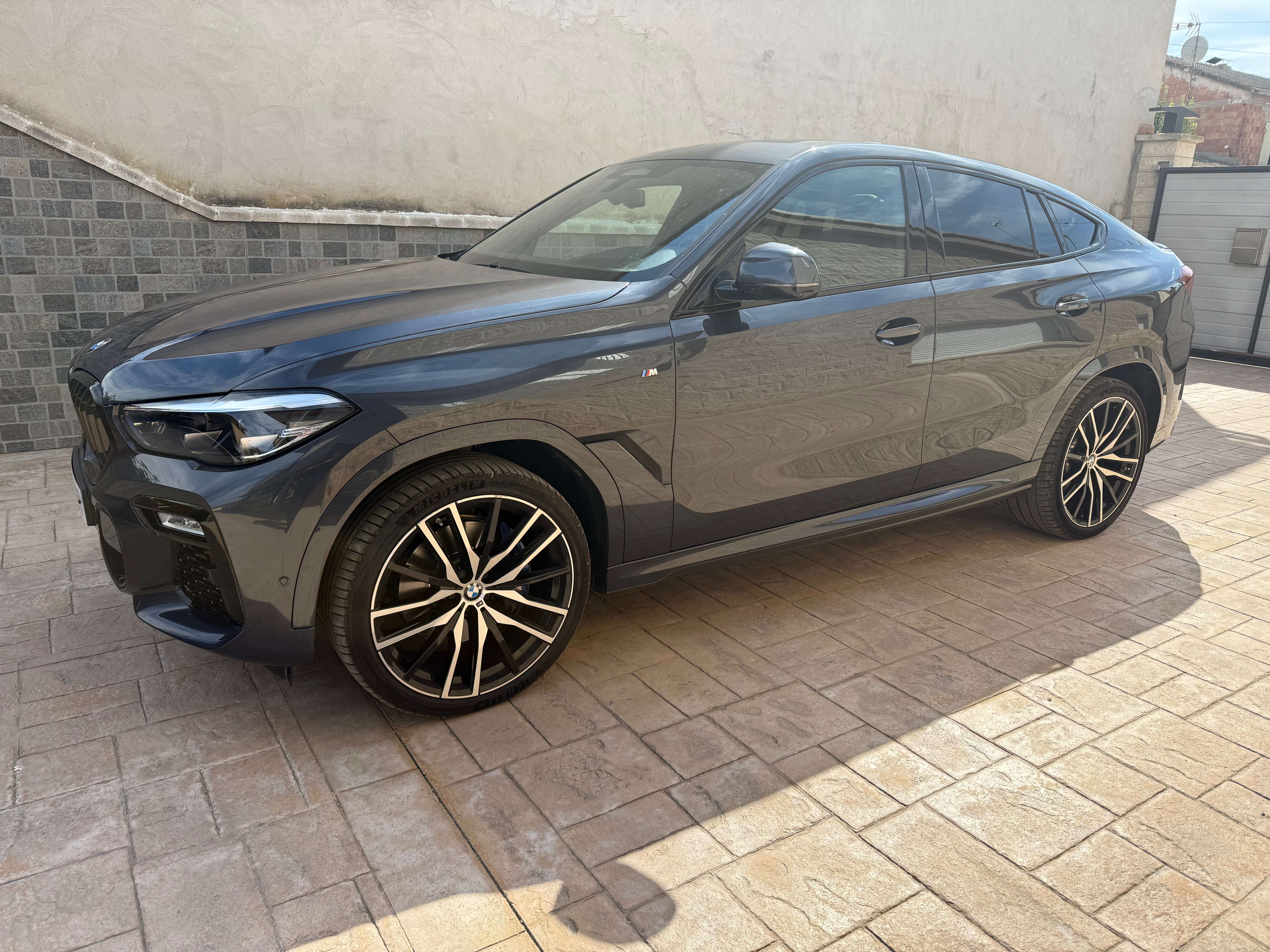 BMW X6 X6 xDrive 30dA - foto 1