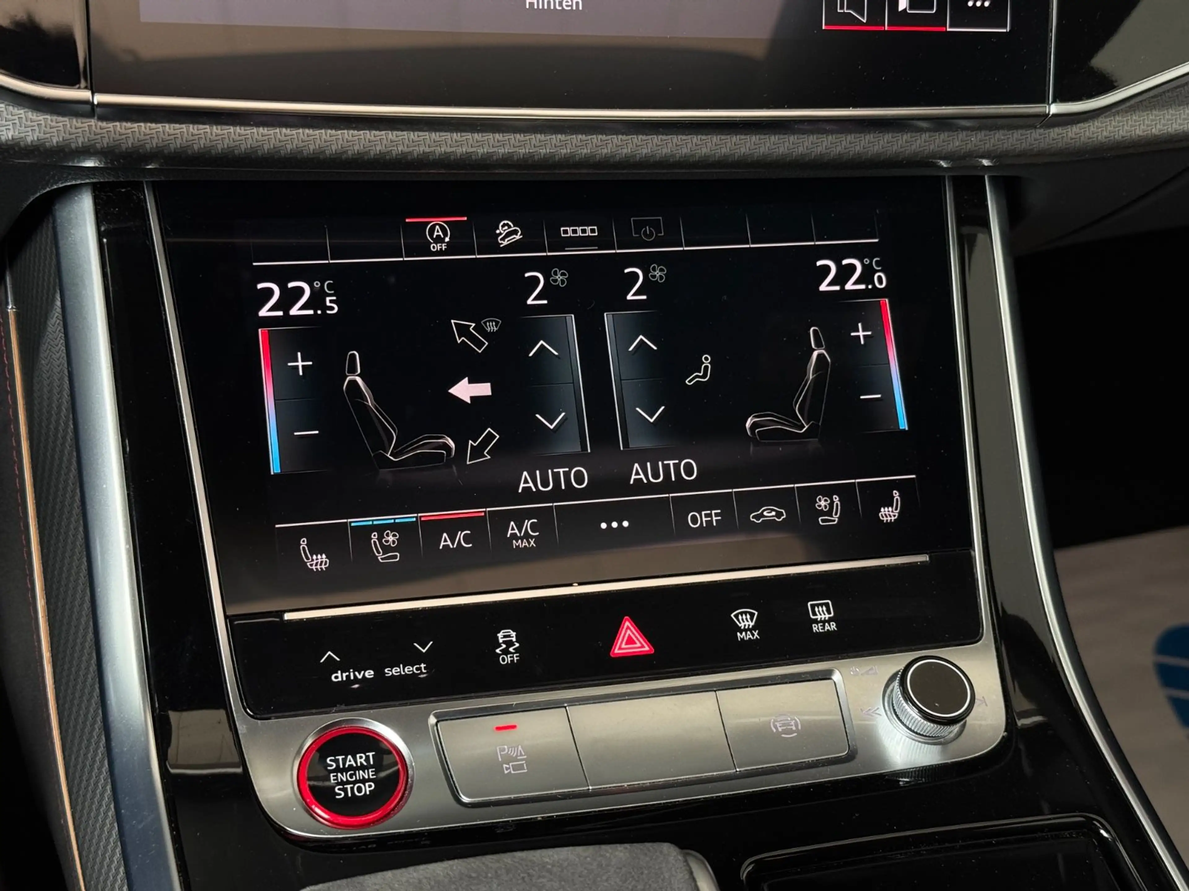 Audi RS Q8 4.0 TFSI quattro *PANO*MATRIX*B&O*AGA — photo 13