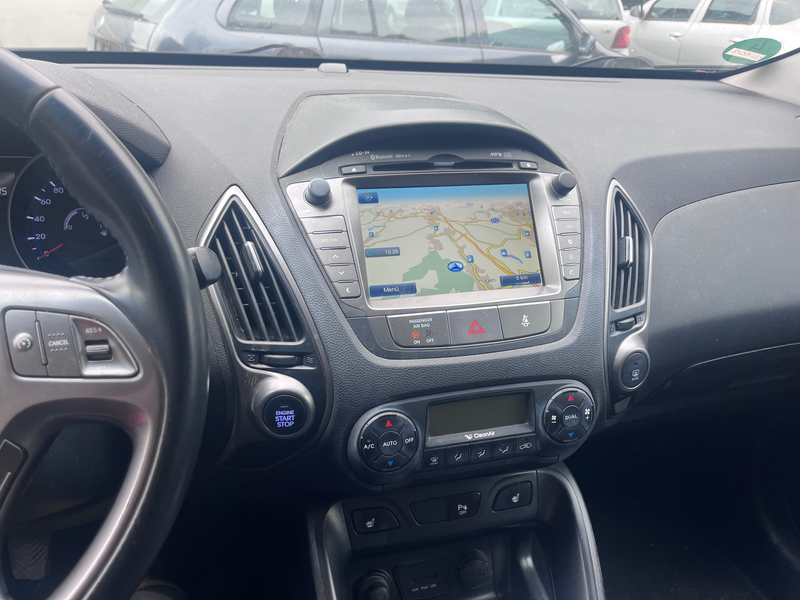 Hyundai iX35 FIFA World Cup Edition 2WD — photo 14