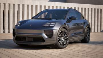 4 EV 100Kw/h /Pano/Bose /Matrix LED/Elek.trekhaak/INNO/14Way/360°/ACC/Kompass