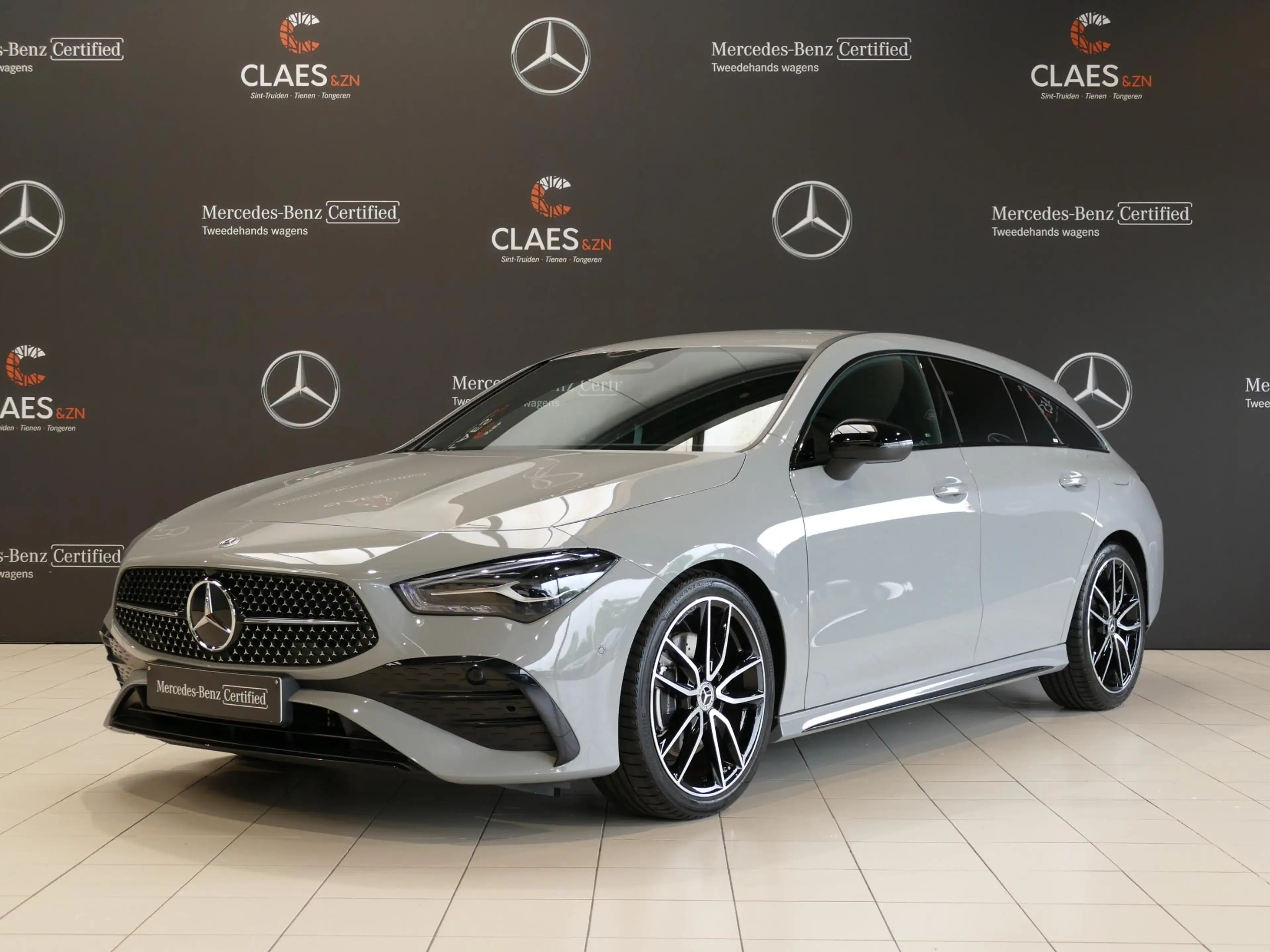 Mercedes-Benz CLA 200 Shooting Brake AMG Line - DOS 8829