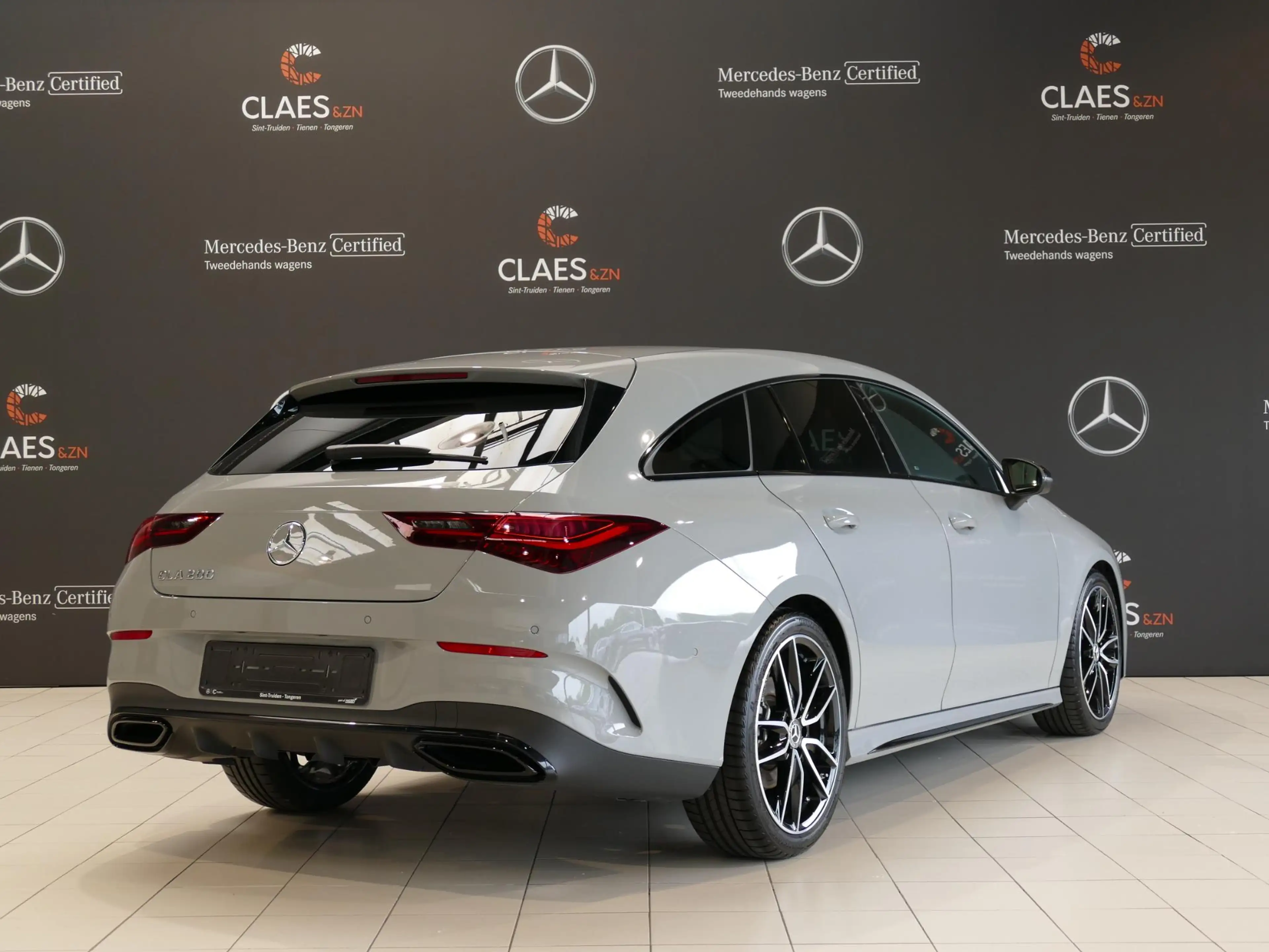 Mercedes-Benz CLA 200 Shooting Brake AMG Line - DOS 8829 — photo 5