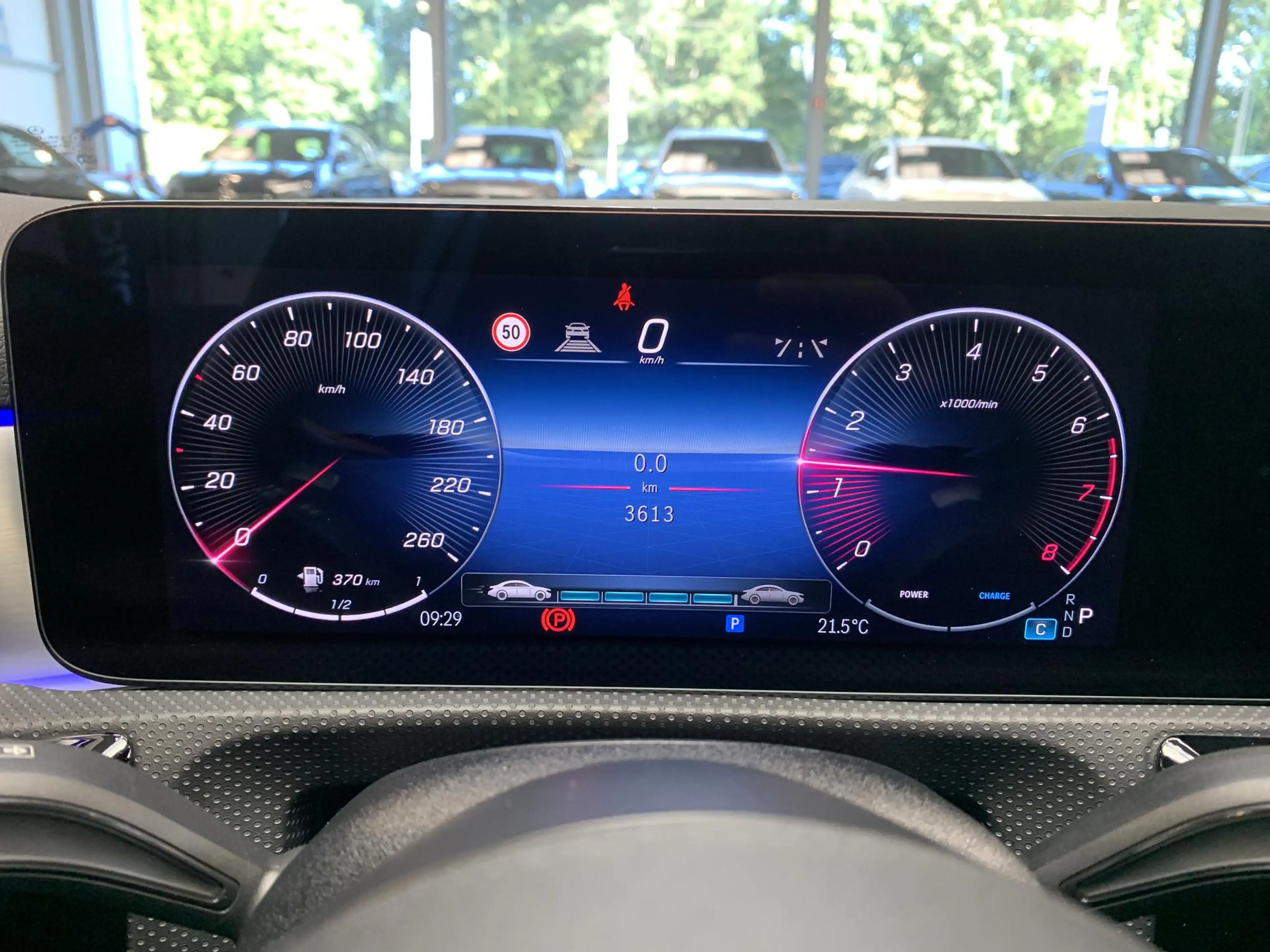 Mercedes-Benz CLA 200 Shooting Brake AMG Line - DOS 8829 — photo 13