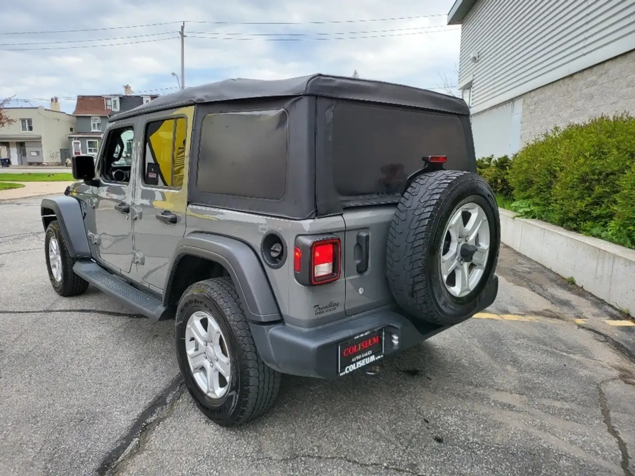 Jeep Wrangler снимка Jeep Wrangler