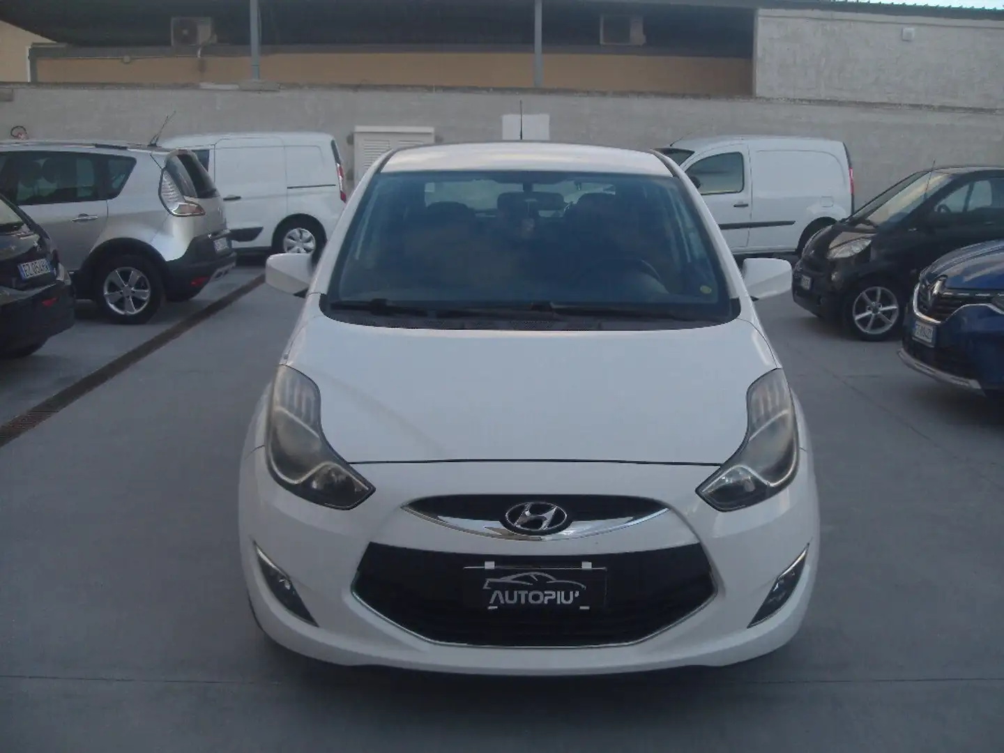 Hyundai iX20 ix20 1.4 CRDI 90 CV Comfort Blanco - 2