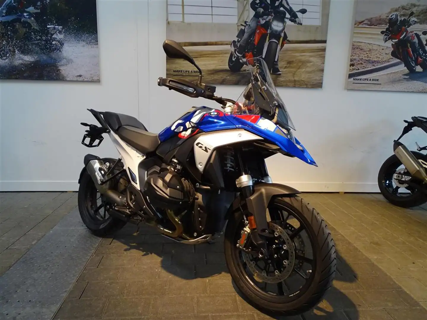 BMW R 1300 GS Schmiederäder, adapt Höhe, Dynamik Albastru - 1