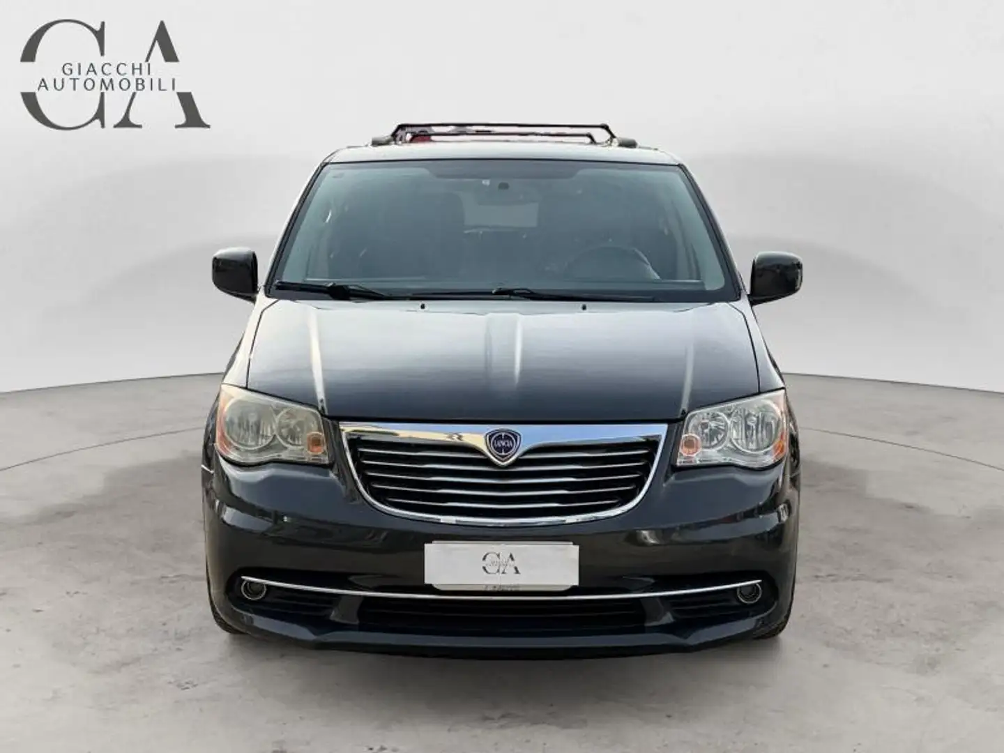 Lancia Voyager 2.8L Platinum 163cv auto 7 POSTI! - 2
