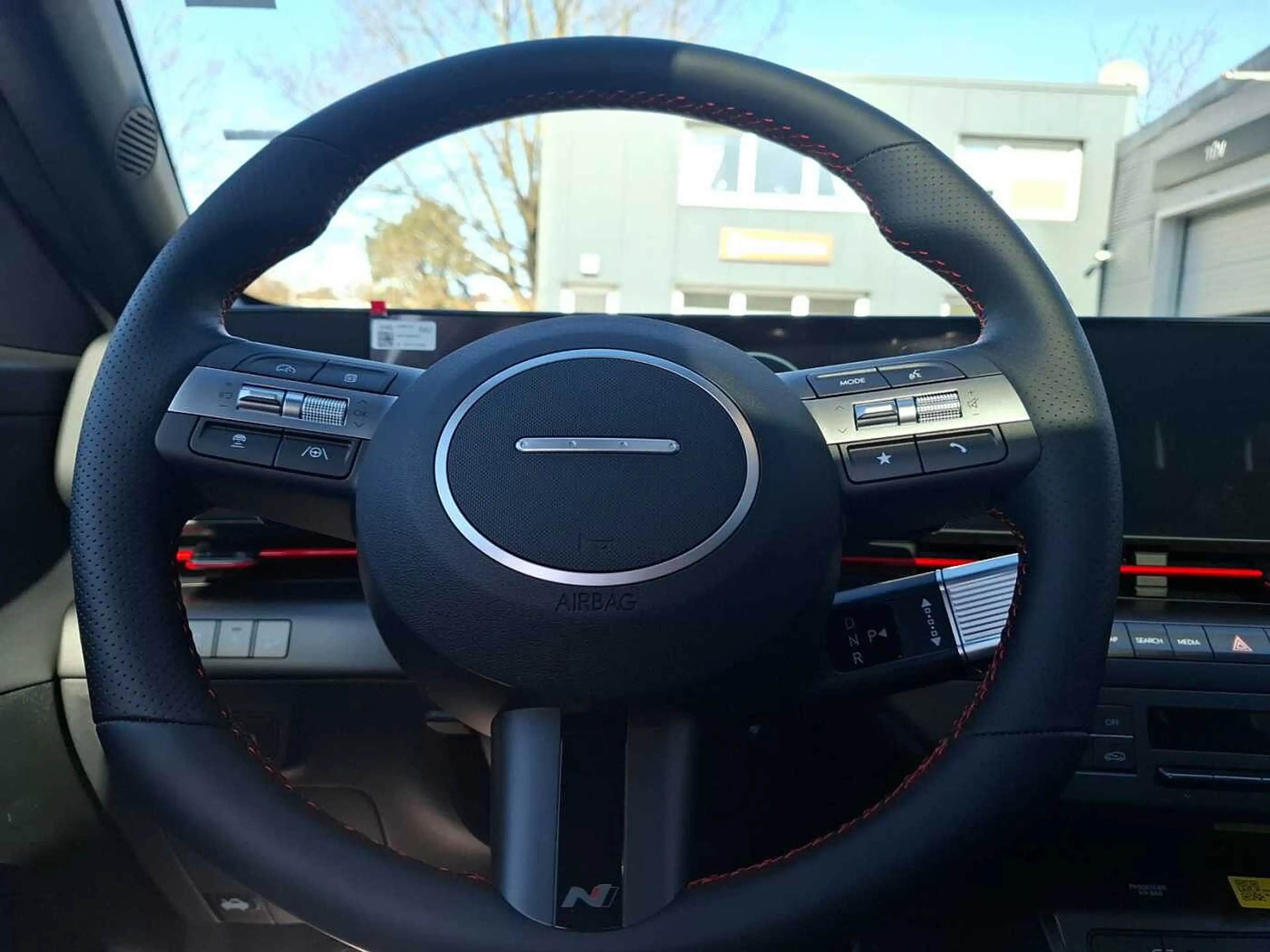 Hyundai KONA 1.6 T-GDI DCT N Line X 'Glasdach' — photo 10