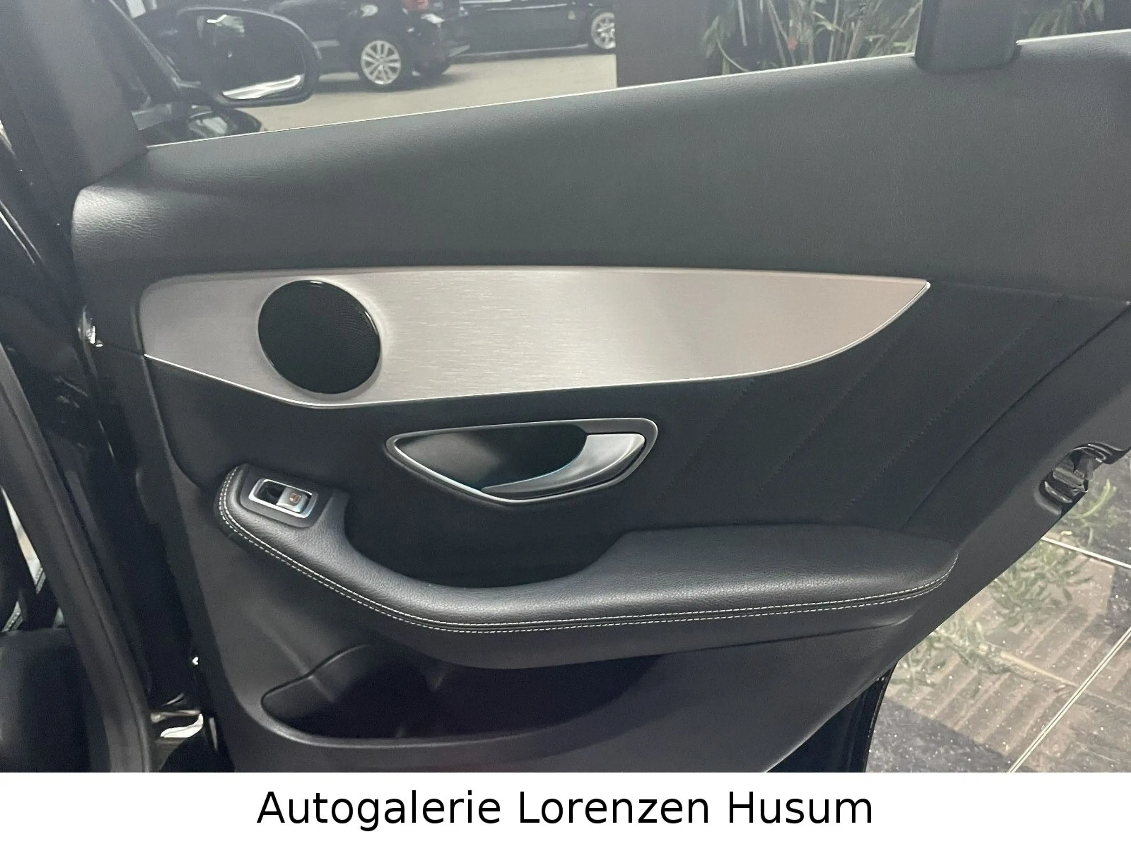 Mercedes-Benz C 220 d T-Modell / AMG-LINE / LED / SCHECKHEFT — photo 14