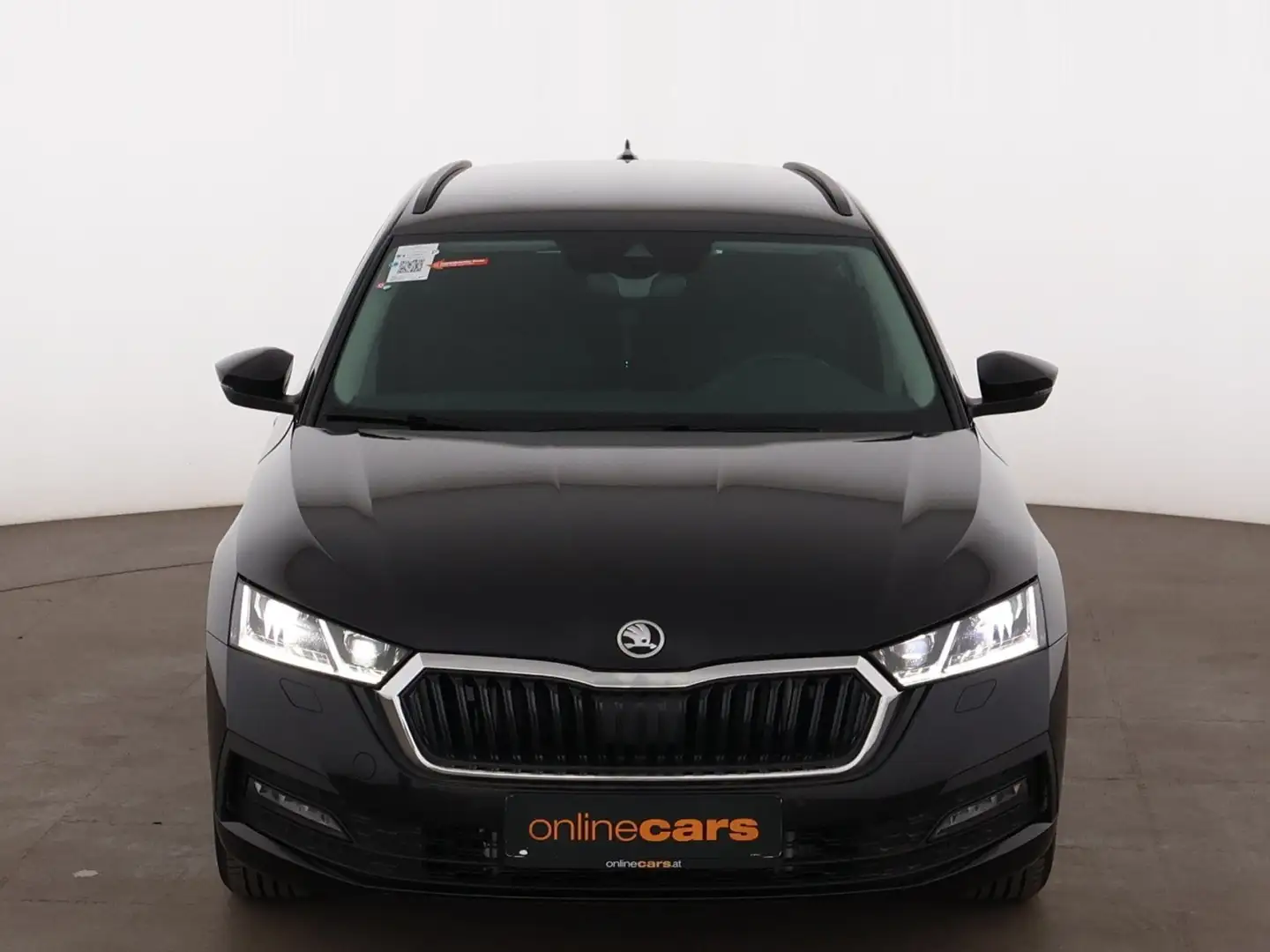 Skoda Octavia Combi 2.0 TDI Ambition Aut MATRIX NAVI Schwarz - 2