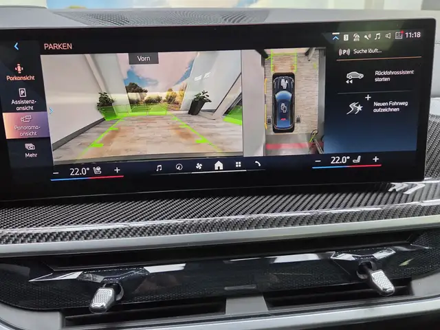 BMW X6 view 13