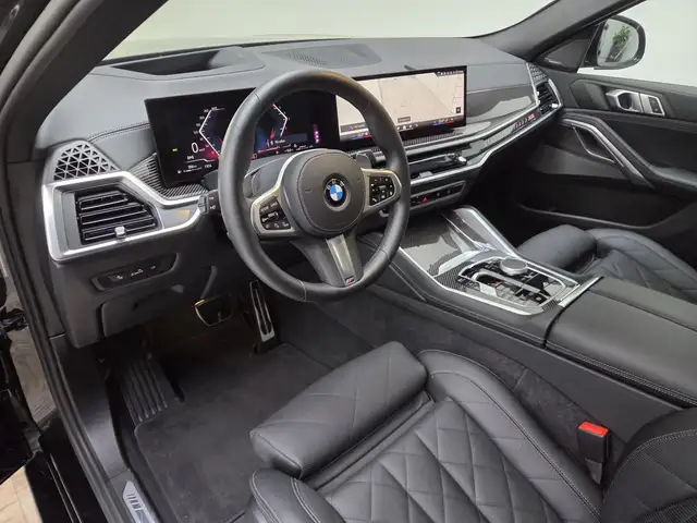 BMW X6 view 8